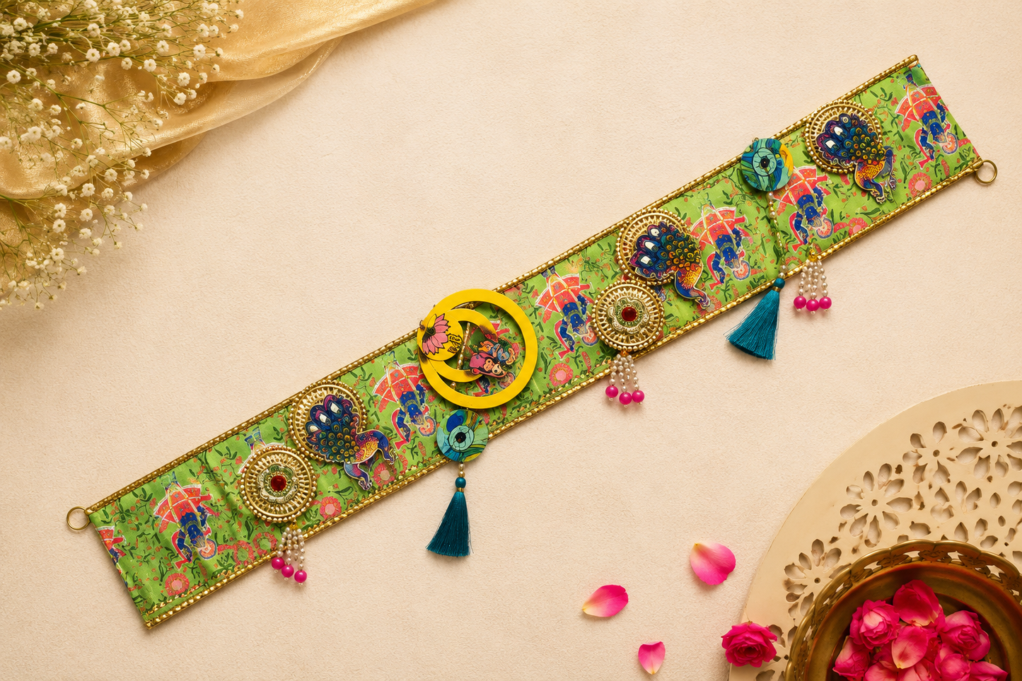 Kanha Ji Inspired Bandharwal With Lotus And Peacock Decoration